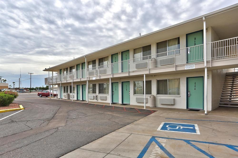 Motel 6-Youngtown, Az - Phoenix - Sun City Kültér fotó