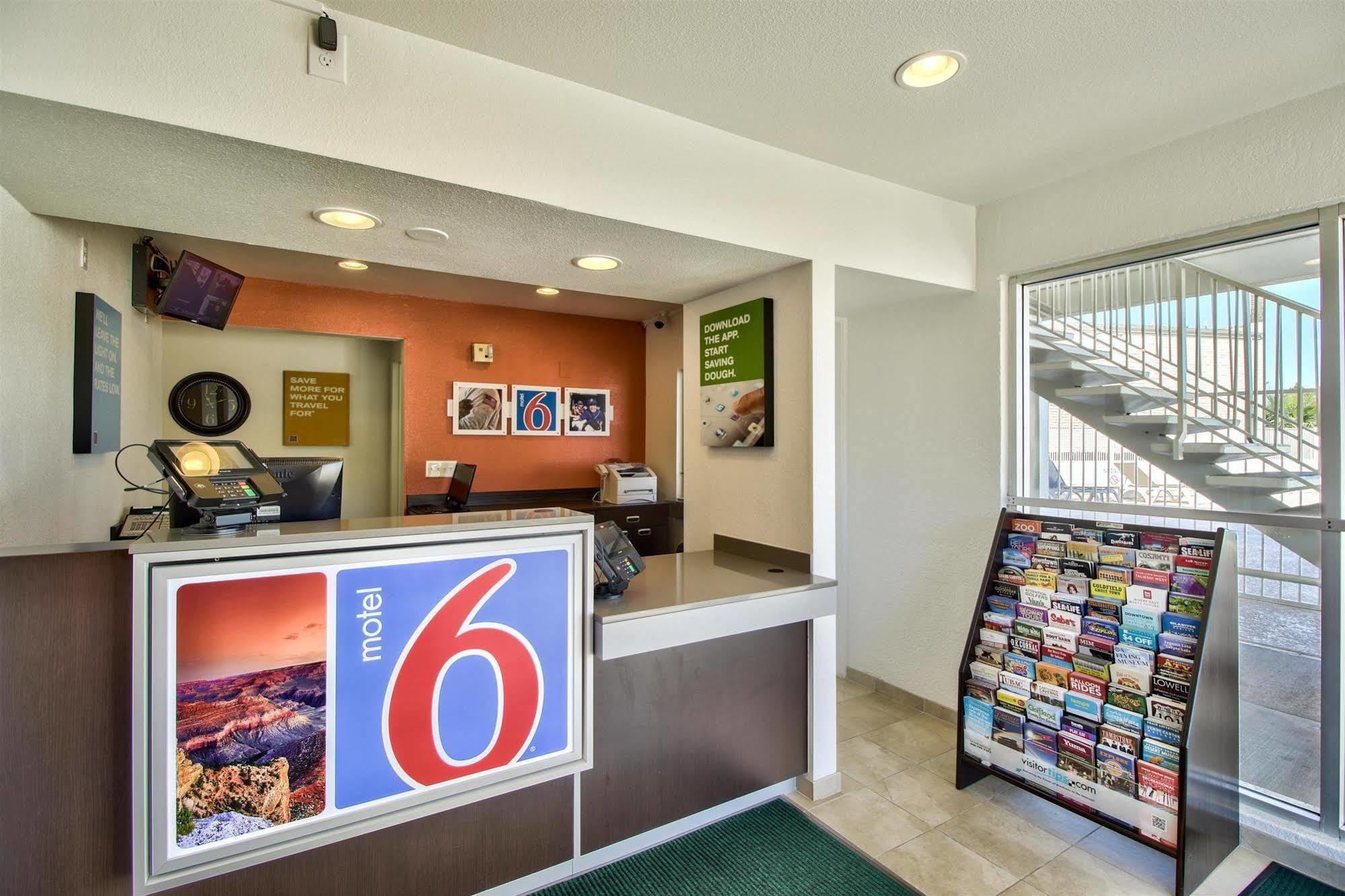 Motel 6-Youngtown, Az - Phoenix - Sun City Kültér fotó